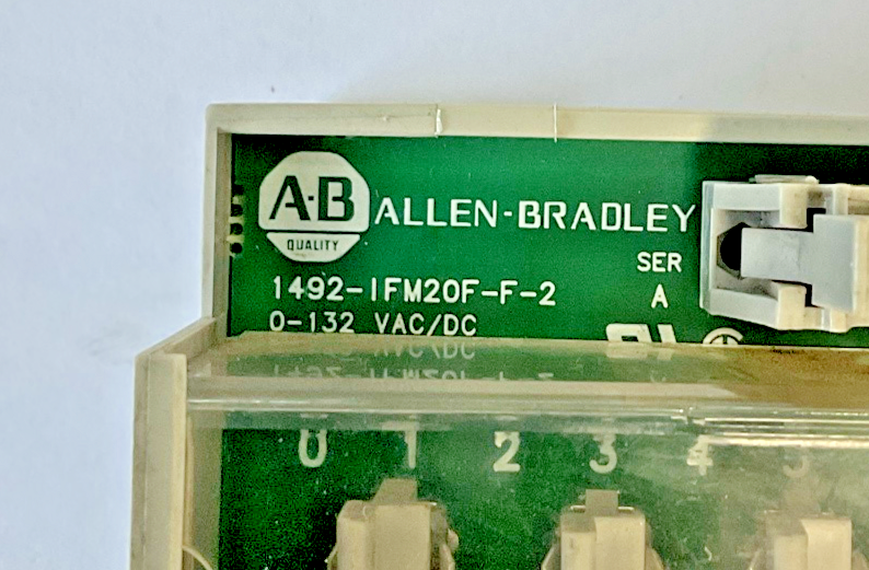 ALLEN BRADLEY 1492-IFM20F-F-2 INTERFACE MODULE SER.A 0-132VAC