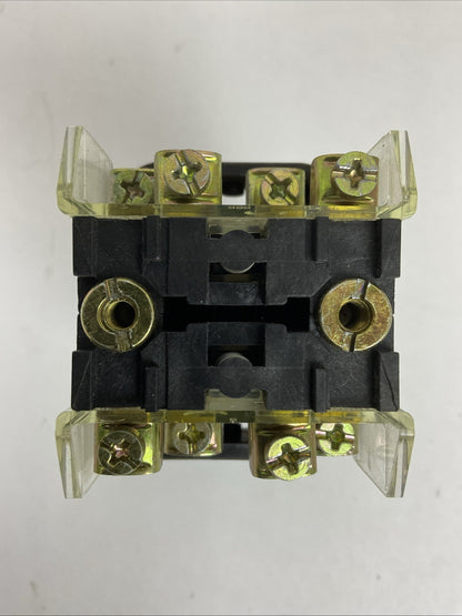 ALLEN BRADLEY 800T-PB16 SER T TYPE 4, 13 120V 50/60HZ PUSH BUTTON