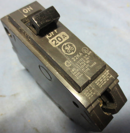 GE SWD TYPE RT-692 / THHQB 20A 1-POLE CIRCUIT BREAKER 22kA - LOT of 25