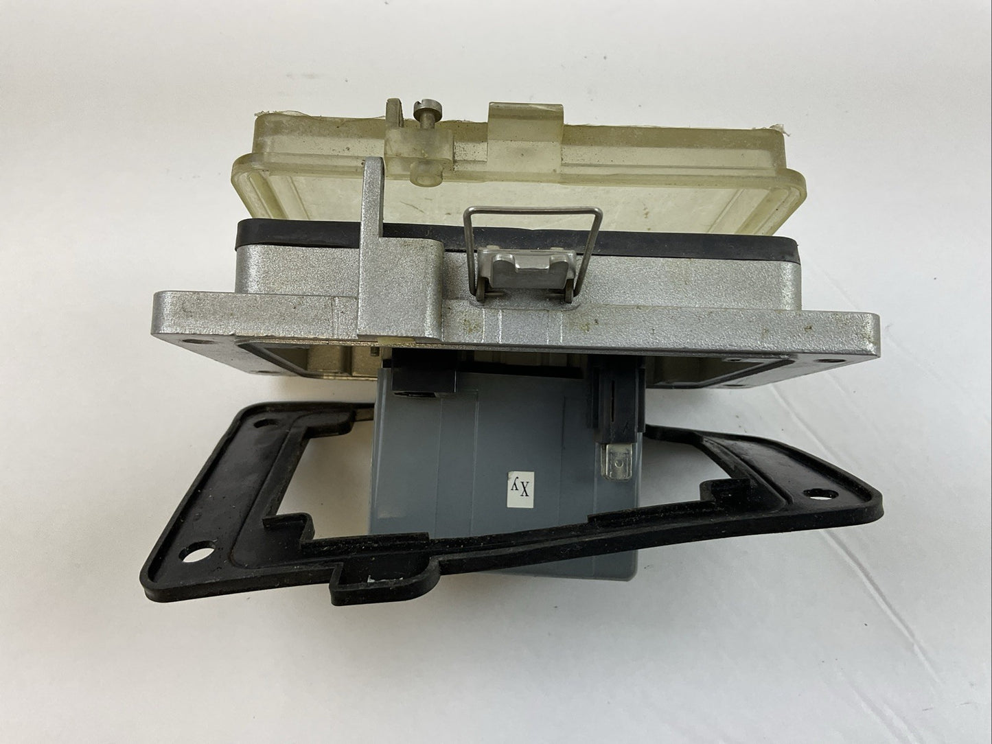 GRACE PORT P-R62-M3RF3 PANEL INTERFACE 120VAC 3A