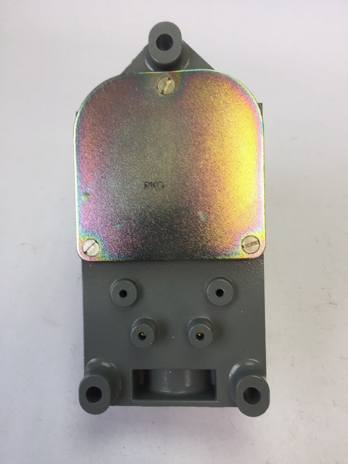 ALLEN BRADLEY 801-ASC220 LIMIT SWITCH ROLLER LEVER 600V AC/DC 1 N.O.-1 N.C. CONT