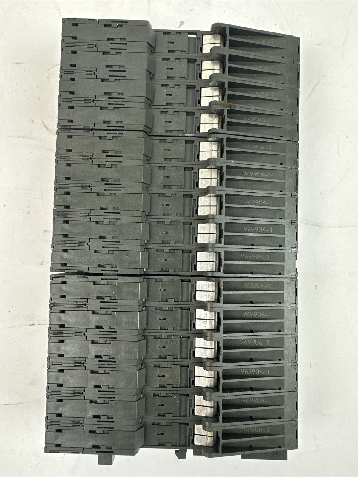 SIEMENS 6ES7 193-4CA30-0AA0 TERMINAL MODULE TM-E15C24-A1 (LOT OF 15)