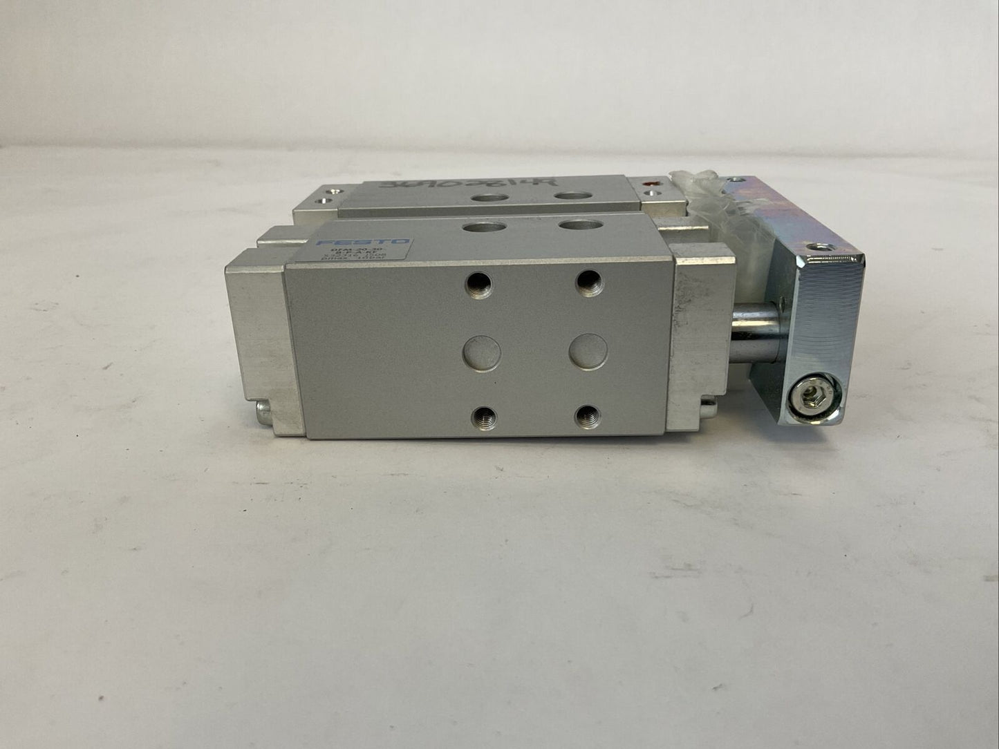 FESTO DFM-20-30-B-P-A-KF CYLINDER
