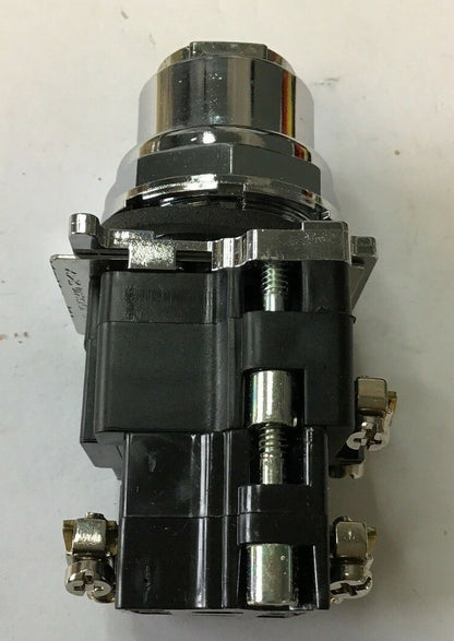 CUTLER HAMMER 10250T463C47-3 PUSH/PULL BUTTON 3POS 2NC ***MISSING RED CAP***