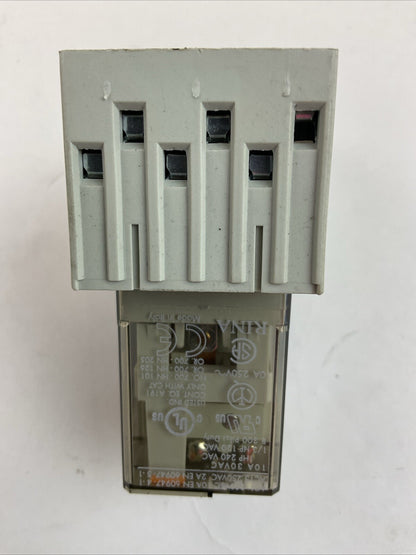 ALLEN BRADLEY 700-HA33Z24 SER D RELAY 700-HN205 SER A RELAY SOCKET 10A 300V