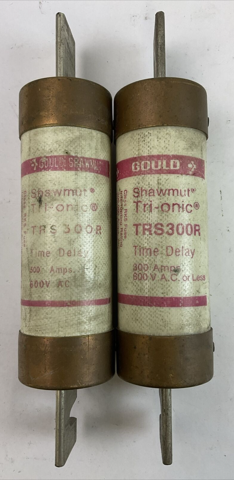 GOULD SHAWMUT TRS300R TRI-ONIC TIME DELAY FUSE 600VAC 300AMP (LOT OF 2)