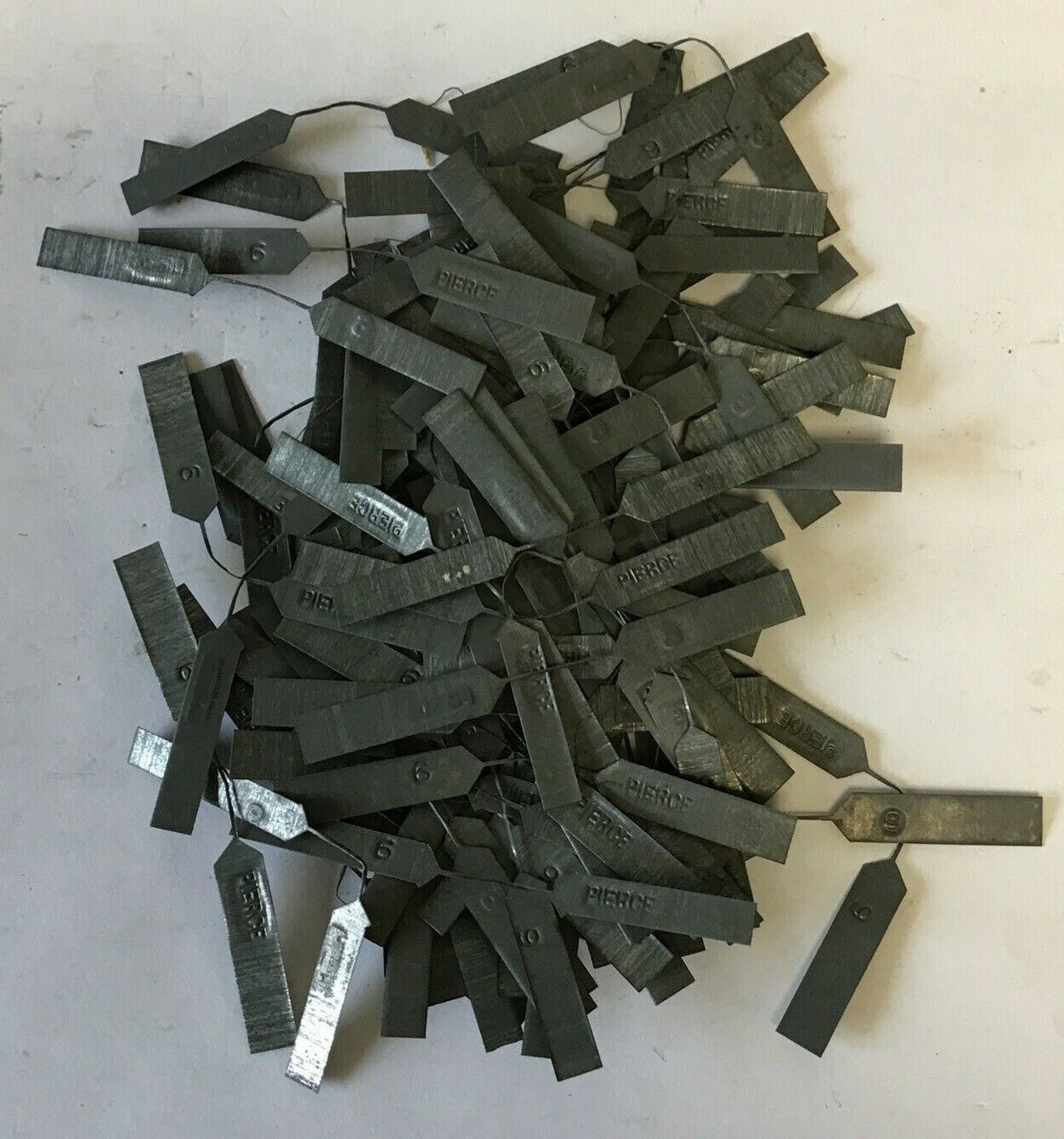 PIERCE 26 RENEWABLE FUSE LINKS 6A 250 VOLT REFILLS****LOTOF100***