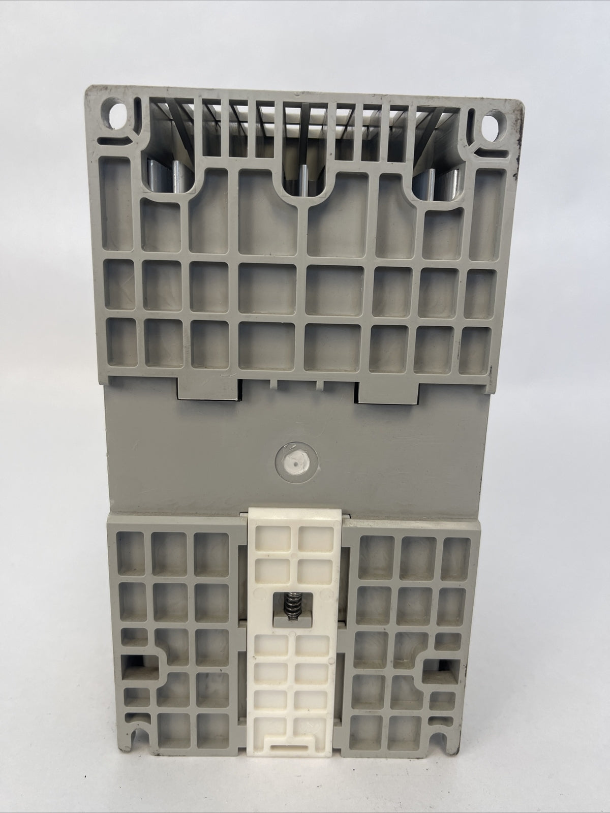 ALLEN BRADLEY 22D-D2P3N104 POWER FLEX 40P AC DRIVE OUTPUT 0-460VAC INPUT 380-480
