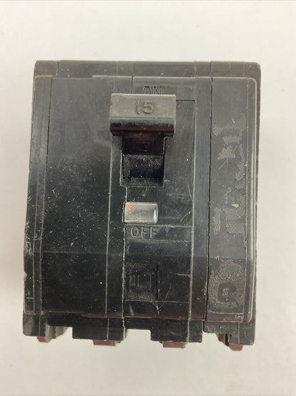 SQUARE D QO315 CIRCUIT BREAKER 3P 15AMP 240VAC