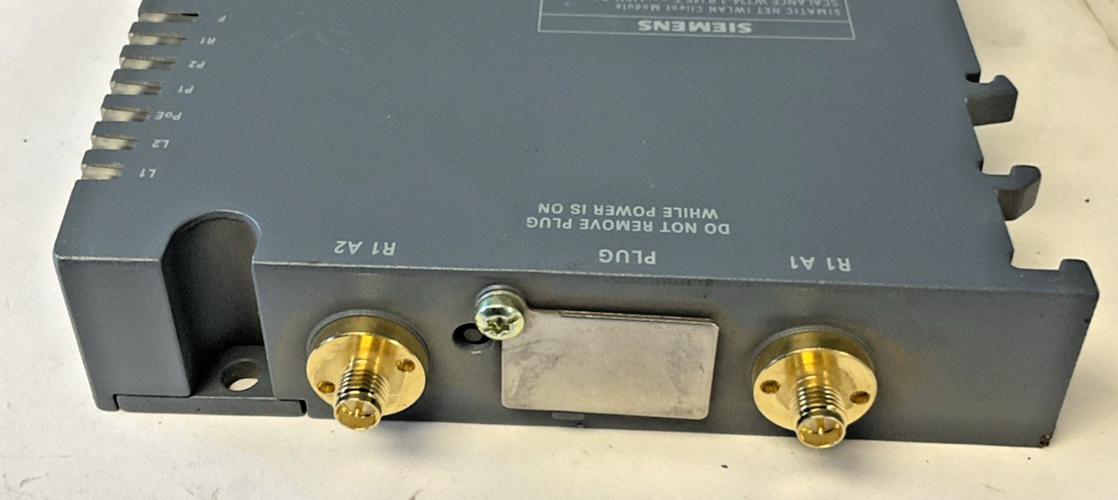 SIEMENS 734-1FX00-0AB0 SCALANCE MODULE W700 24VDC 0.25A