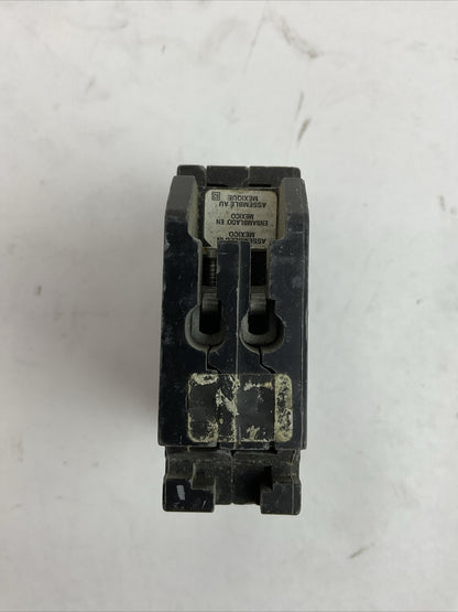 SQUARE D HOMT1515 MINITURE CIRCUIT BREAKER 15/15AMP 120/240VAC (LOT OF 4)