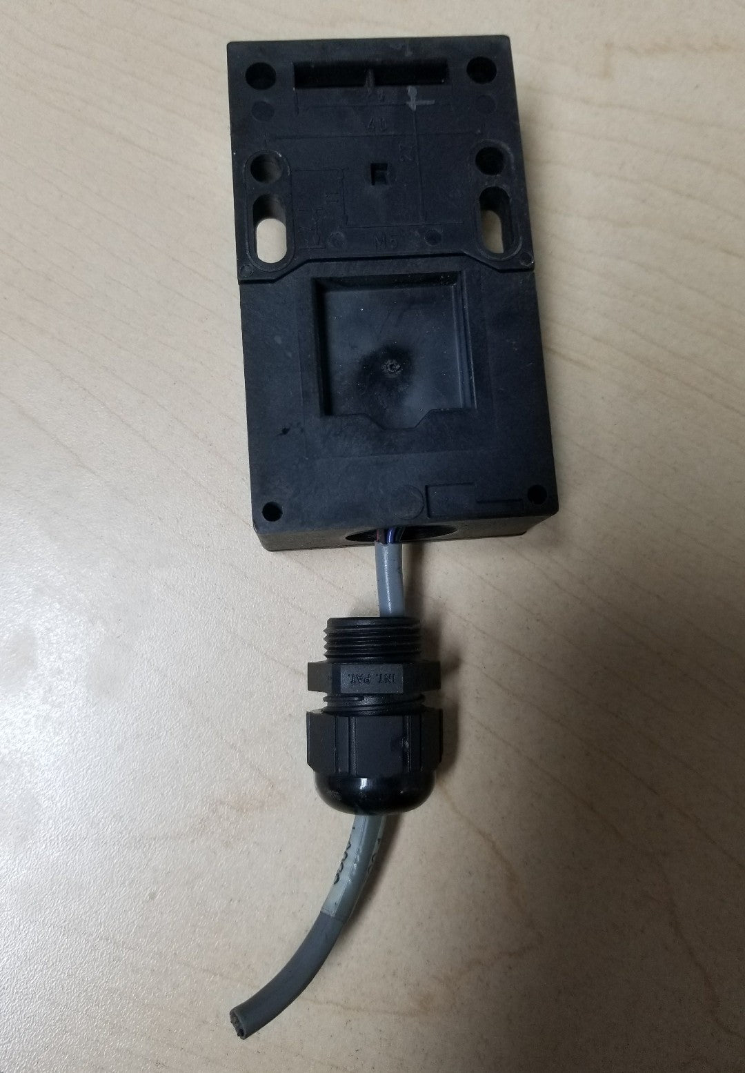 SCHMERSAL Safety interlock Switch AZ16-03ZVRK-M20