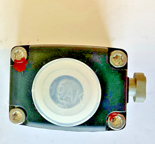 BURKERT 0330 A 5.0 SOLENIOD VALVE 3BAR  24VDC 8W
