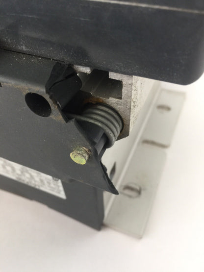 TELEMECANIQUE LC1F330 CONTACTOR 600VAC 370A 250HP LX1FH1102 110-115V 40-400HZ