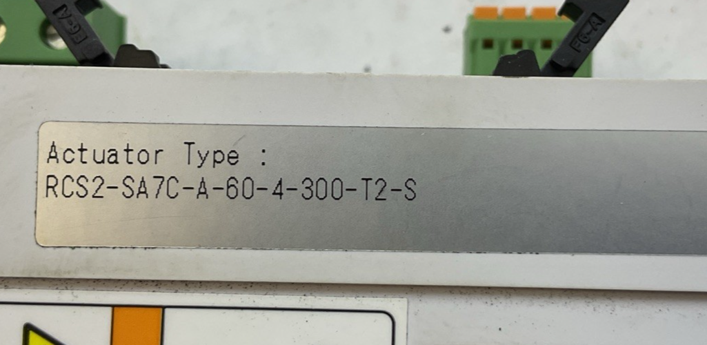 IAI SCON-C-60A-NP-2-1 SERVO CONTROLLER OUTPUT 0-135V RCS2-SA7C-A-60-4-300-T2-S