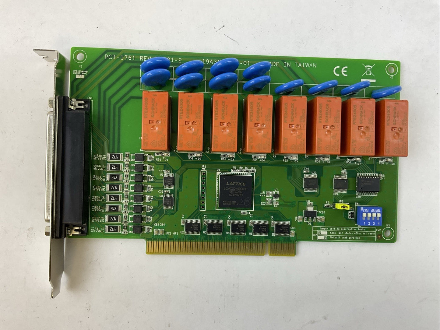 ADVANTECH PCI-1761 8CH RELAY & 8 CH ISOLATED CIRCUIT BOARD
