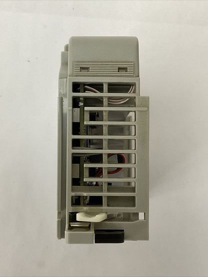 ALLEN BRADLEY 1769-OB16 SER B F/W REV 3.1 DIR/VER 10000550528/00 16PT COMPACT