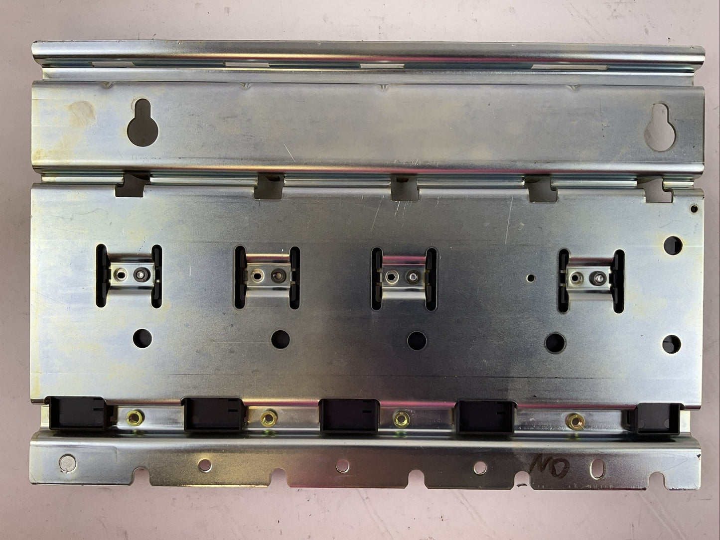 ALLEN BRADLEY 2094-PRS4 SER A 4 AXIS SLIM POWER RAIL BUSS 325/650VDC 70A CONTROL