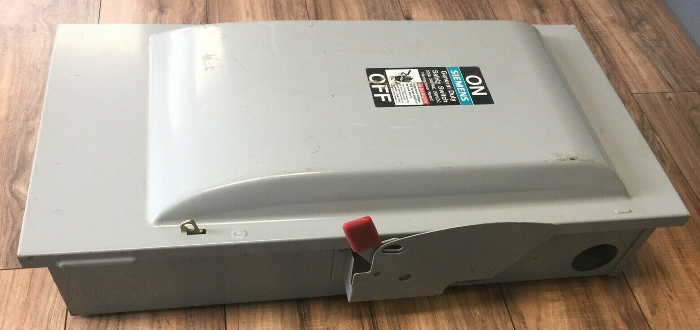 SIEMENS GNF324 NON FUSIBLE SAFETY SWITCH 200A 240VAC 250VDC TYPE BVII 60HP NEMA