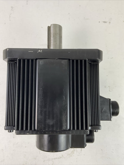 PANASONIC MHMA202P1G AC SERVO MOTOR REV 2000 R/MIN INPUT 200VAC OUTPUT 2.0 kW