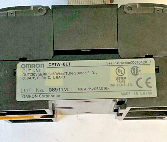 OMRON CP1W-8ET DIGITAL OUTPUT EXPANSION MODULE 30VDC