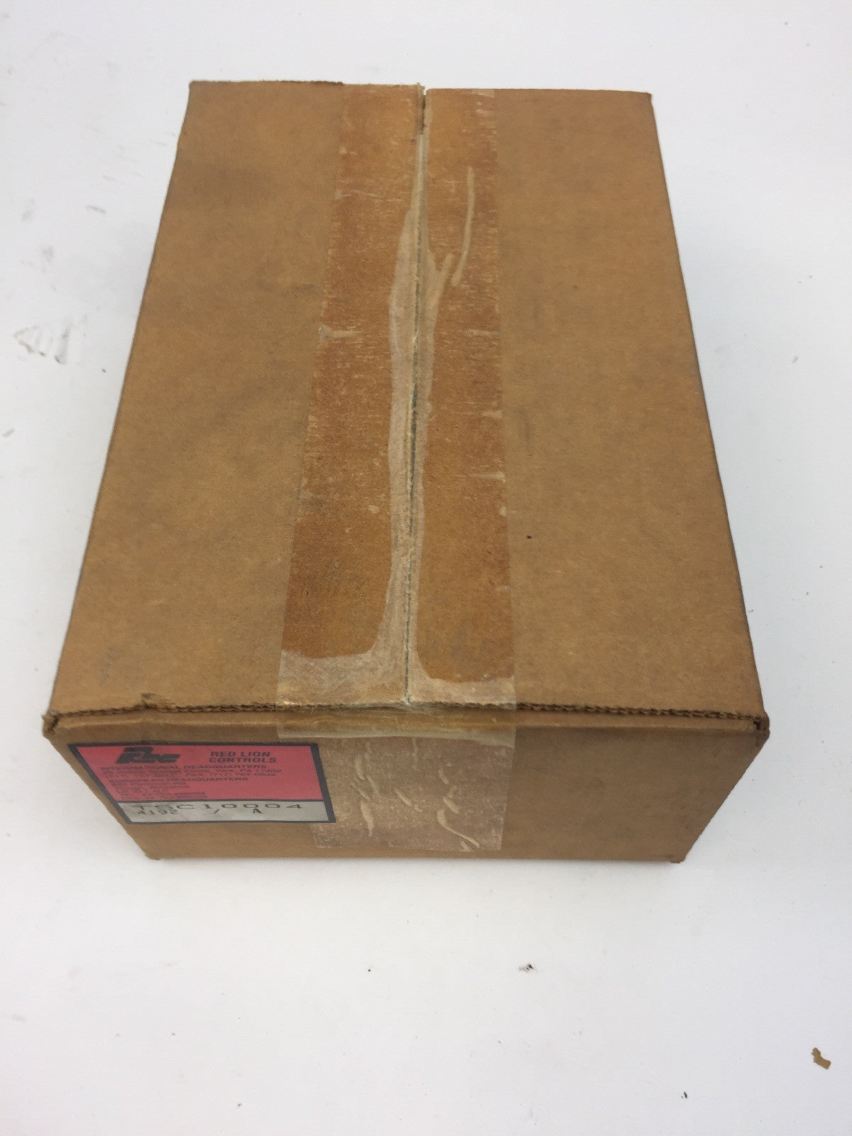 RED LION TSC10004 TEMPERATURE CONTROLLER