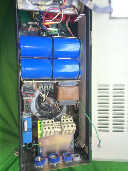 SIEMENS SIMOVERT P 460VAC DRIVE 50HP  6SE1252-3YA00-Z 6SE1200-1GA31-1