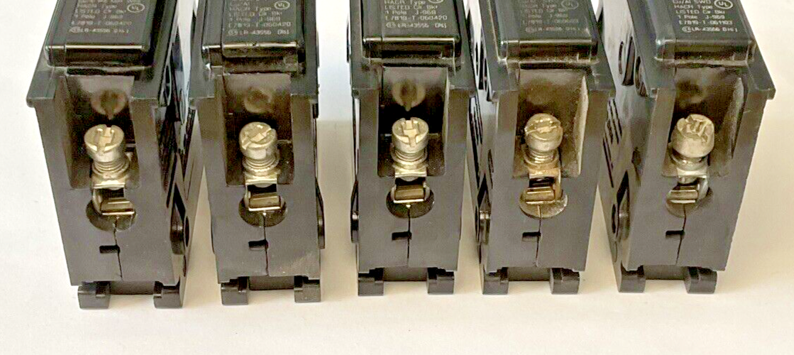 CUTLER HAMMER BR120(2x),BR140(2X),BR150(1X) CIRCUIT BREAKER 120/240VAC**LOTOF5**