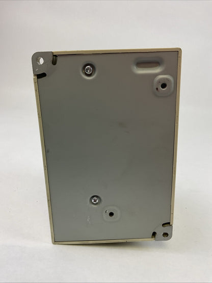 DELTA VFD007M43B AC DRIVE 0.75kW OUTPUT 3PH 0-480VAC 3A 2.3KVA 1HP MISSING COVER