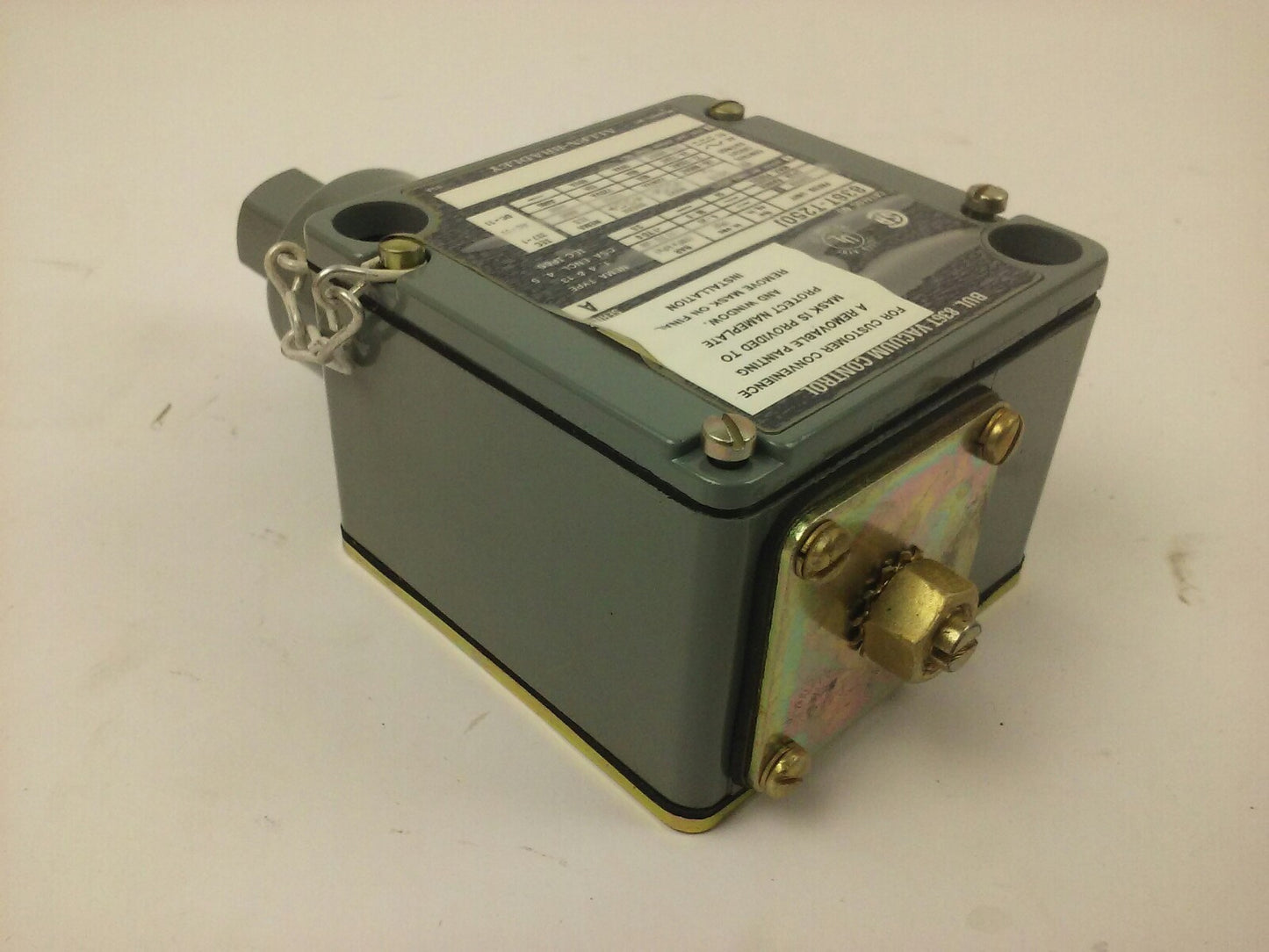 ALLEN BRADLEY 836T-T250J, SERIES A, INDUSTRIAL PRESSURE SWITCH, NEW