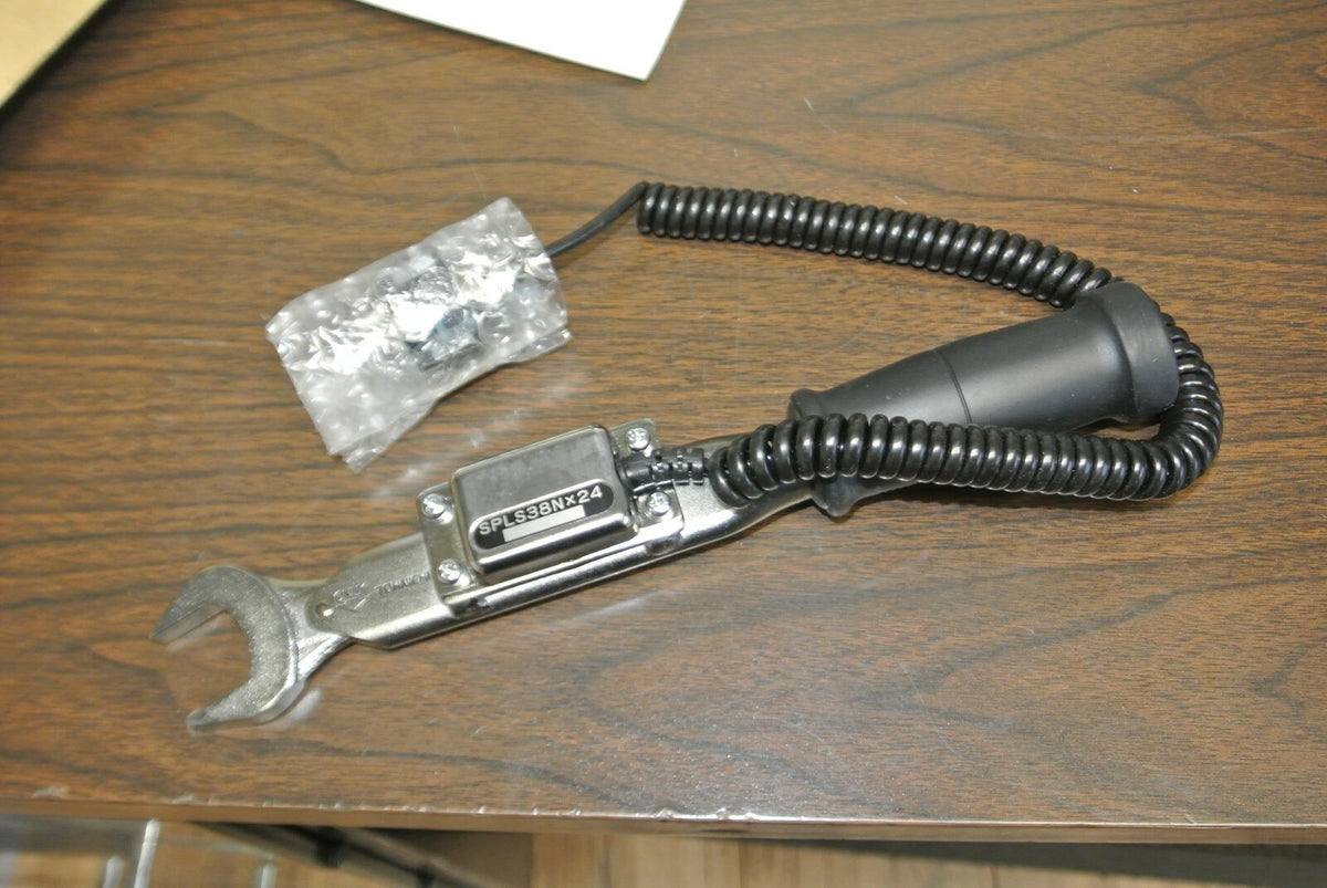 TOCHNICHI SPLS38NX24 / SPANNER TORQUE WRENCH w/ LIMIT SWITCH / NEW SURPLUS