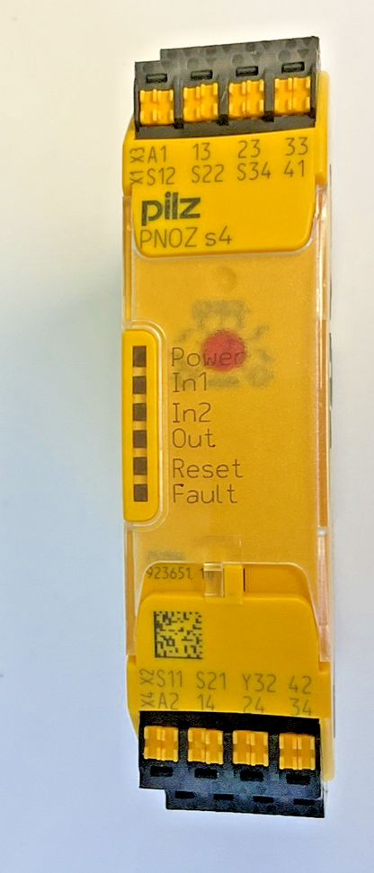 PILZ PNOZ S4 C 24VDC 3N/O 1N/C SAFETY RELAY 24VDC 2,5W