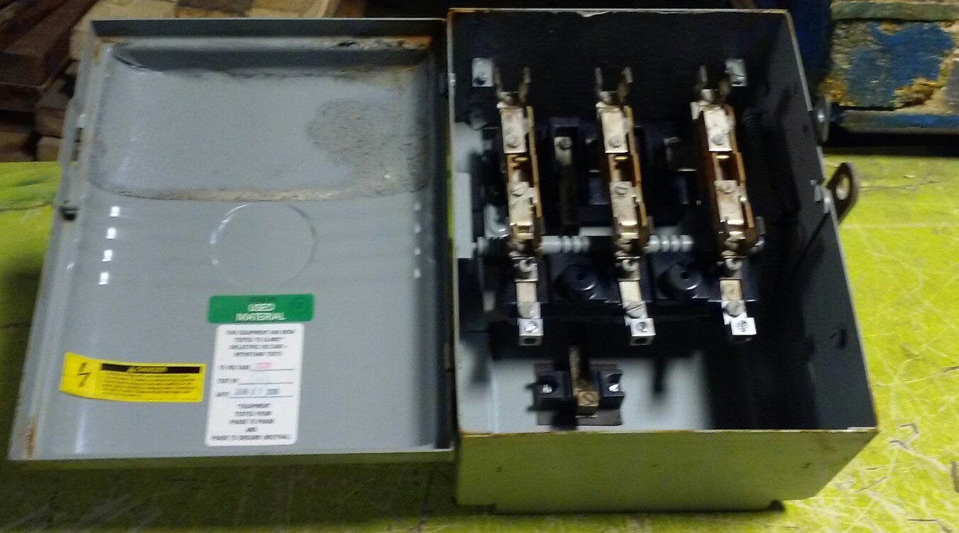 General Electric Flex-A-Power Busway SWITCH FG461U - 30 Amp, 600 Volt, 3-Pole