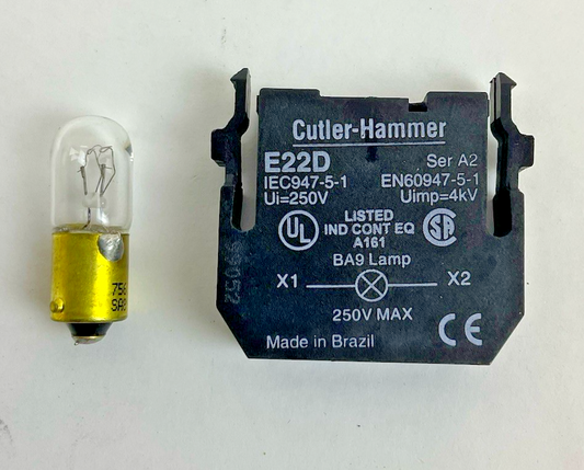 CUTLER HAMMER E22D SERIES A2 250V LIGHT UNIT FULL VOLTAGE CONTACT BLOCK W/BULB