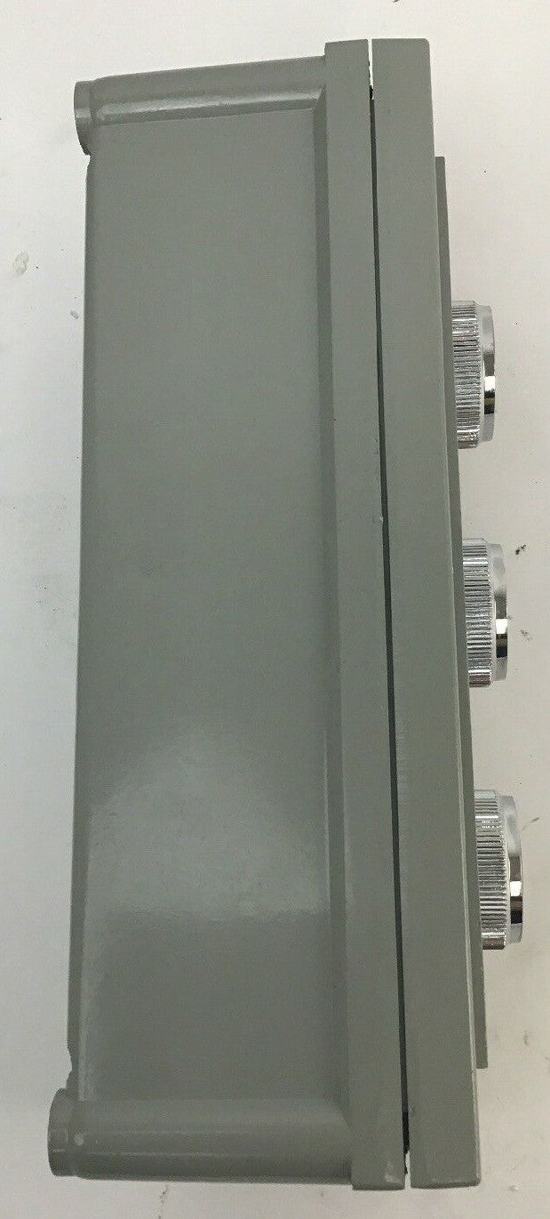 GE CR2940NC203C 3 UNIT 600V OPEN-CLOSE-STOP CAST ALUM. ENCL. PUSHBUTTON STATION