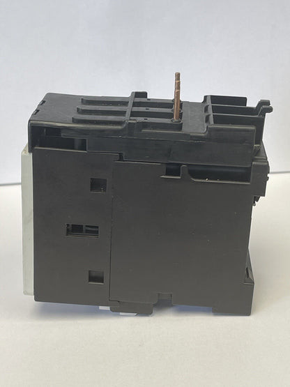 SIEMENS - 3RT1025-1K - CONTACTOR - AC-3 17 A, 7.5 kW / 400 V 230 V DC, 3-pole