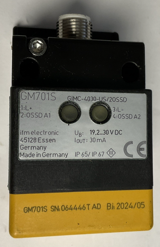 IFM GM701S INDUCTIVE SENSOR GIMC-4030-US/20SSD PROXIMITY SENSOR 30VDC 30MA