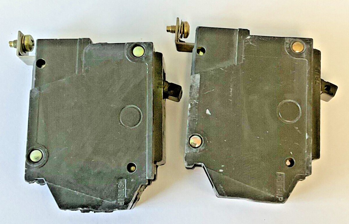 GENERAL ELECTRIC THHQB 30A &THHQB 15A CIRCUIT BREAKER 22KA***LOTOF2***