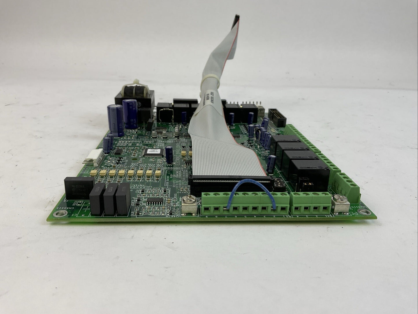 YASKAWA UTC000044 CIRCUIT BOARD UWR00563-1 REV:0 EXCEL 231 RIBBON CABLE