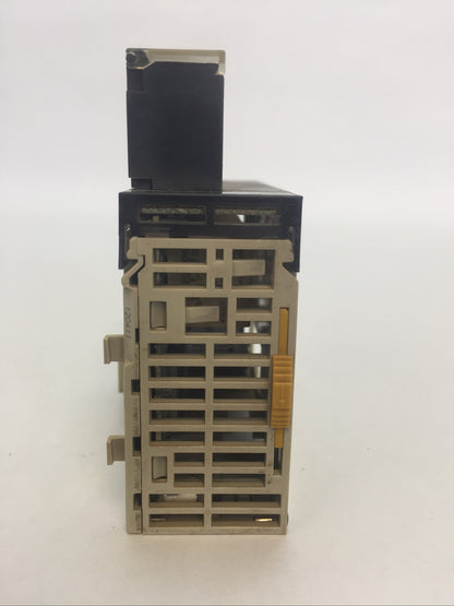 OMRON CJ1W-OC201 OUTPUT UNIT 24VAC