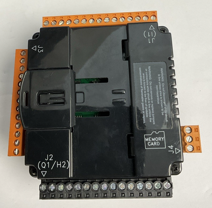 HORNER HE-XE104NM CONTROLLER 24VDC 4A **CRACKED HOUSING NEAR MOUNT**