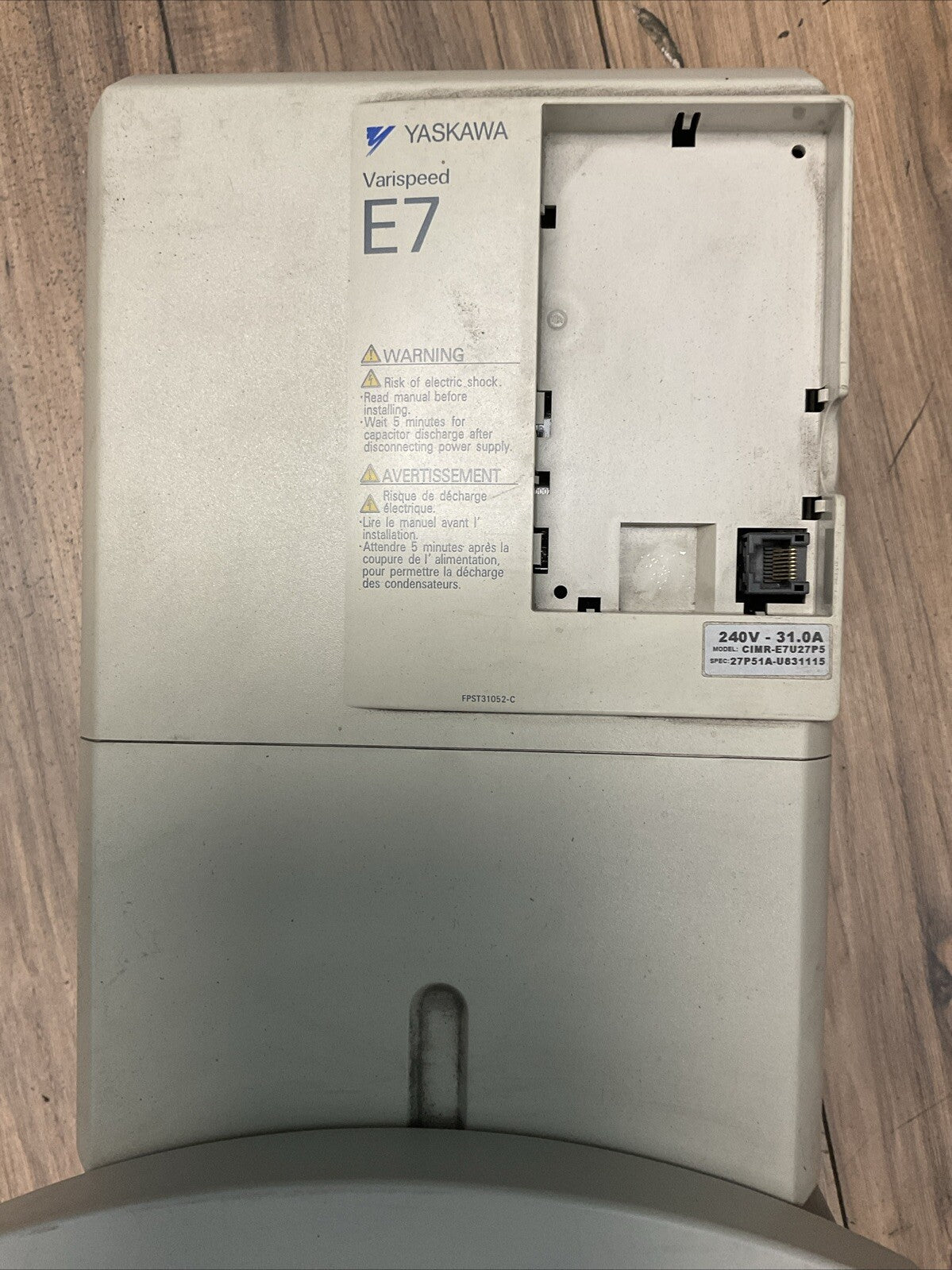 YASKAWA E7NVD024CGXY3 E7 DRIVE BYPASS OUTPUT 0-200VAC 3PH 24.2A INPUT 200VAC 3PH