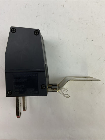 SIEMENS 6SL3162-2BM01-0AA0 CONTACT BLOCK 750V-VDE 600V-UL 240A