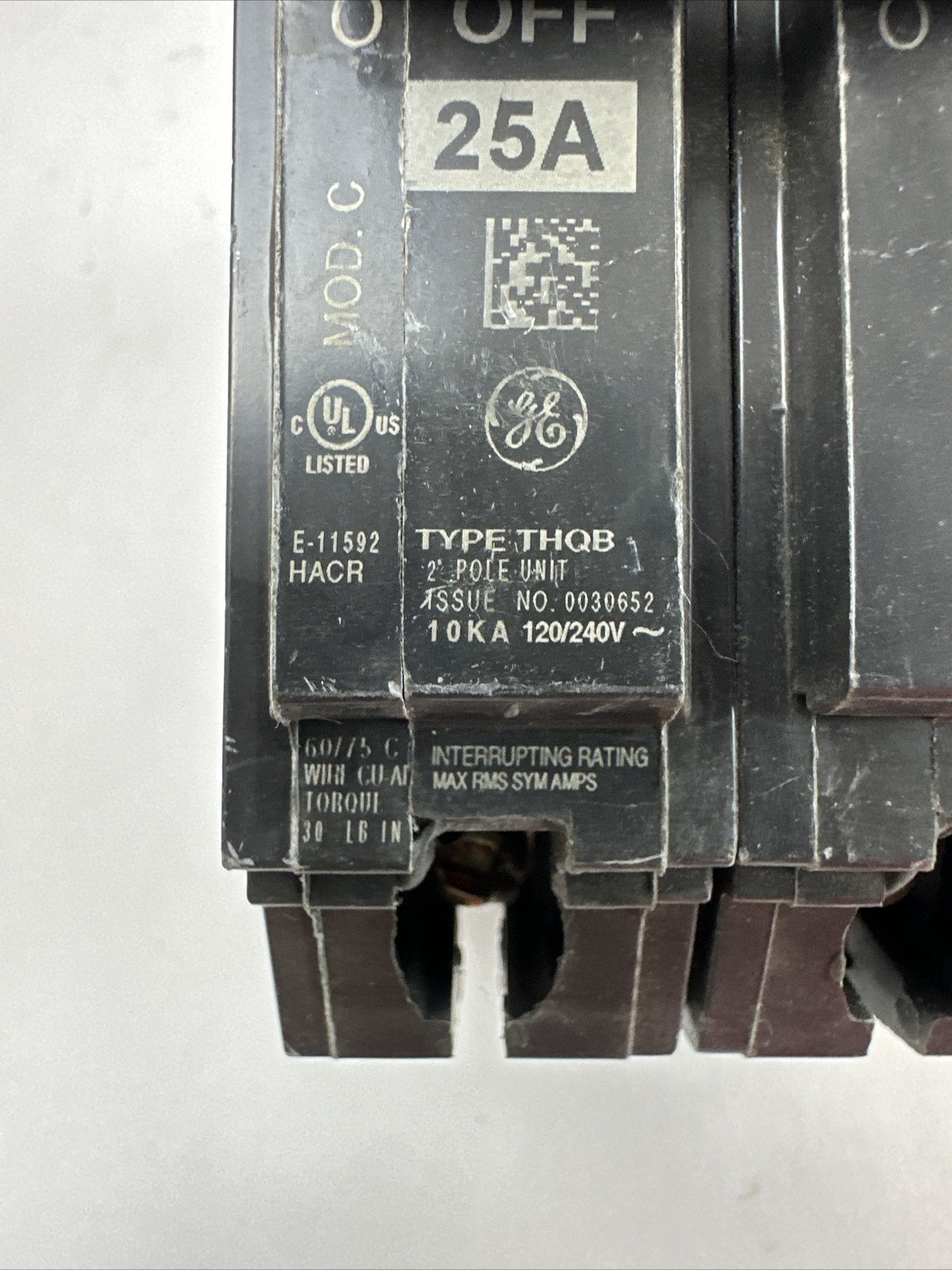 GE THQB2125 CIRCUIT BREAKER 25AMP 2POLE 120/240VAC