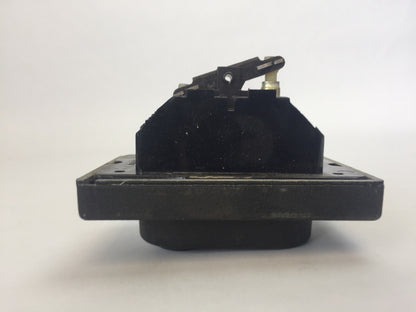 REES 00580-032 GREEN RED PUSHBUTTON SWITCH
