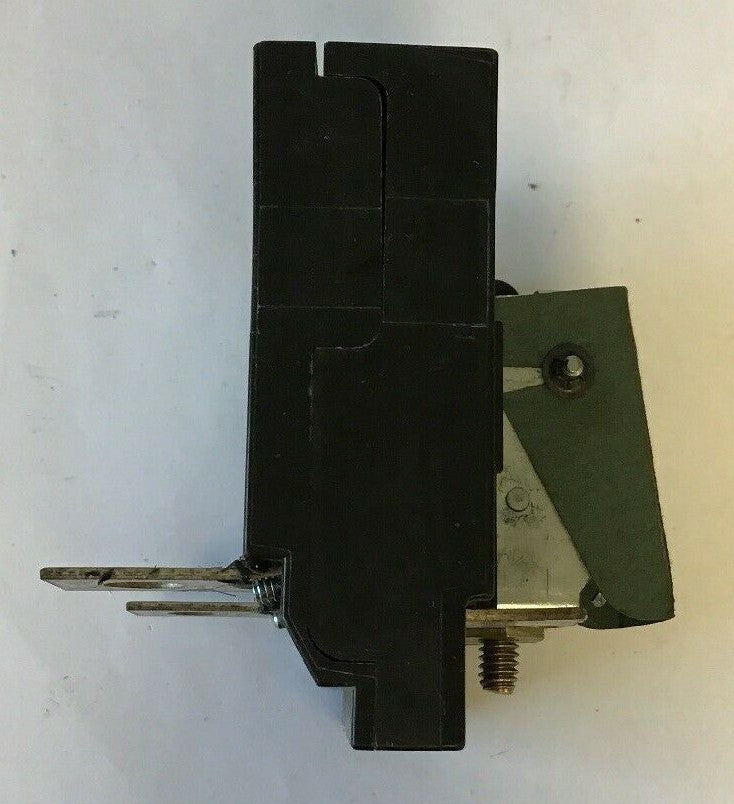 SIEMENS FXD6 200A TRIP 71305A00 MAG. ADJ. 900-2000