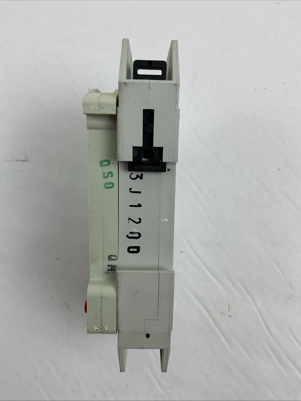 ALLEN BRADLEY 1489-A1D200 CIRCUIT BREAKER 1P 20A 277VAC 1489-AAHH3 (LOT OF 3)
