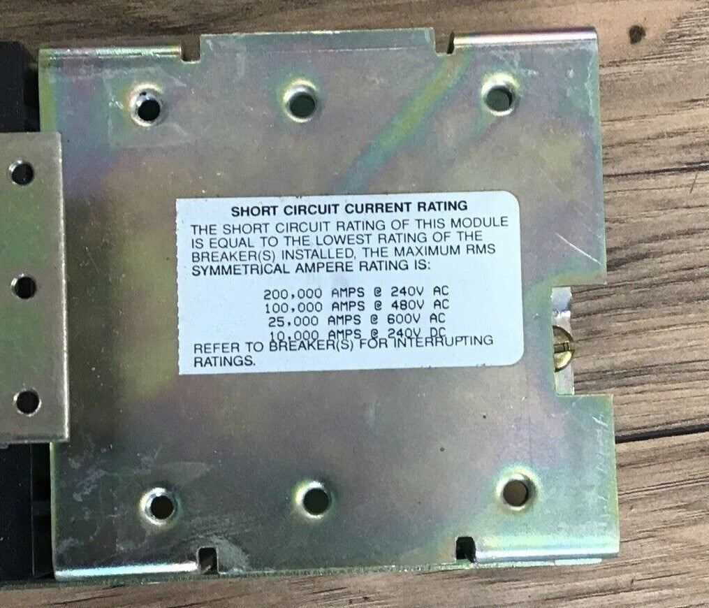 GENERAL ELECTRIC CIRCUIT BREAKER MODULE  AMC4SE MODEL 1 4POLE 600V 300AMPS
