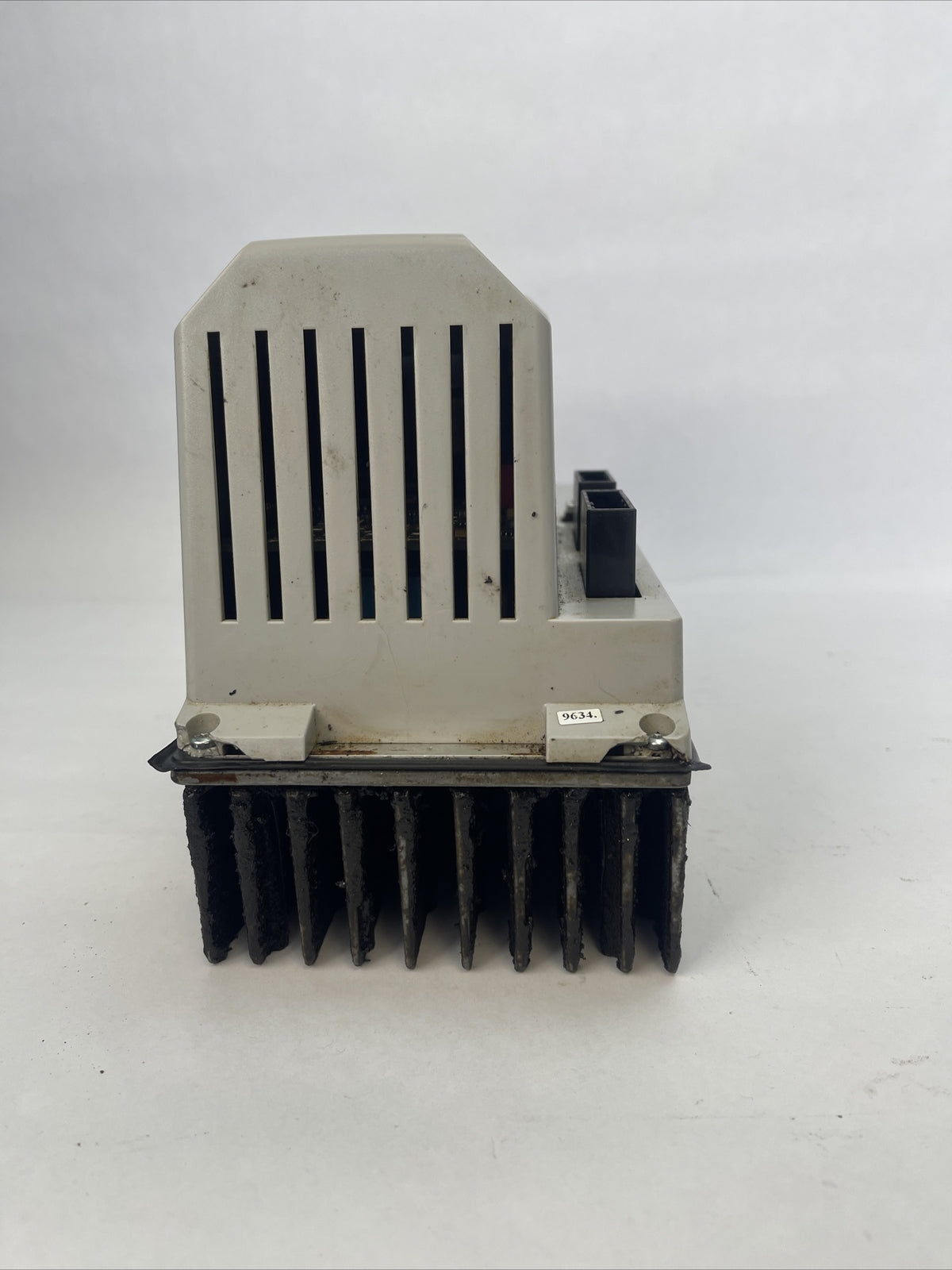 ABB IN MOTION 3HAB8101-19/06A SERVO DRIVE RECTIFIER DSQC545A