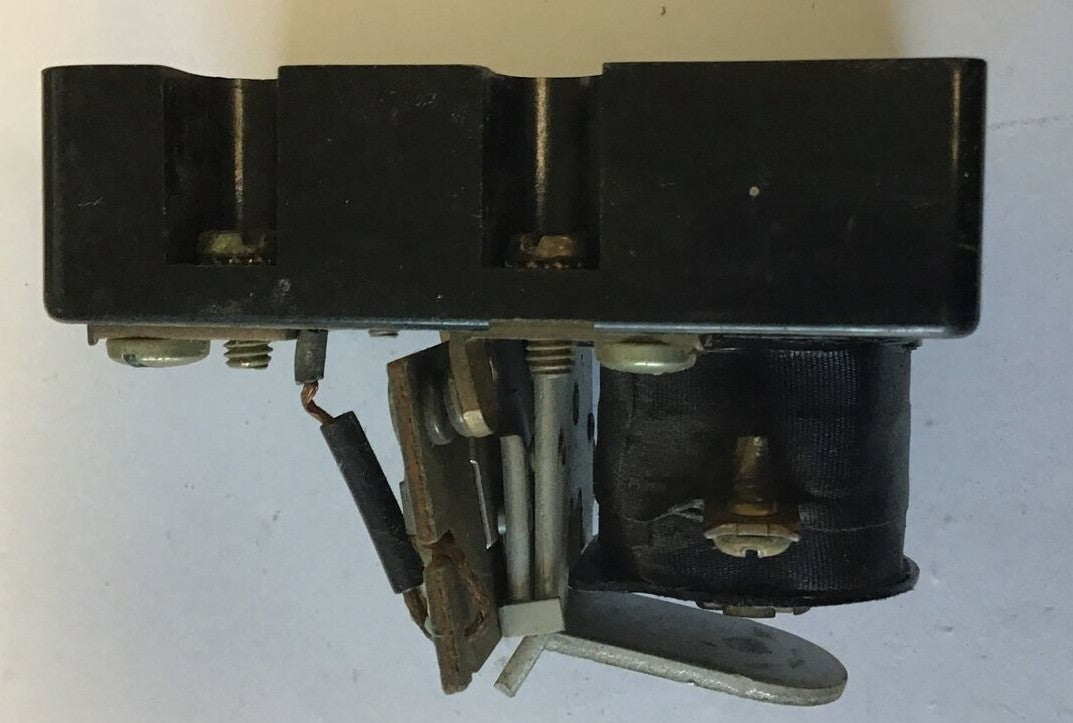 SQUARE D 8501 C0-3 CONTROL RELAY SER.A 10AMP 277V